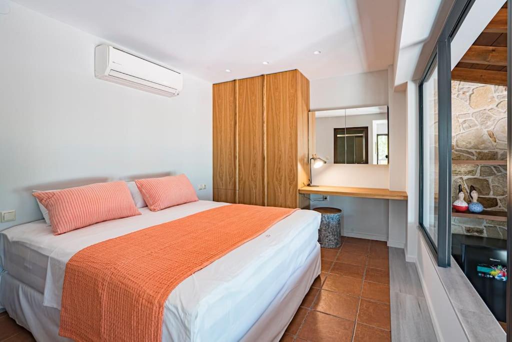 Sea And Sun Metaxy Mas, Brand-New, Beachfront ! La Canée Extérieur photo